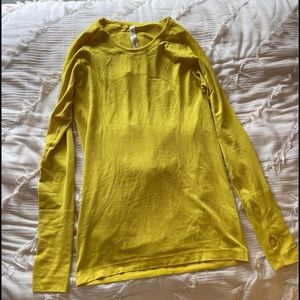 Lululemon swiftly tech long sleeve